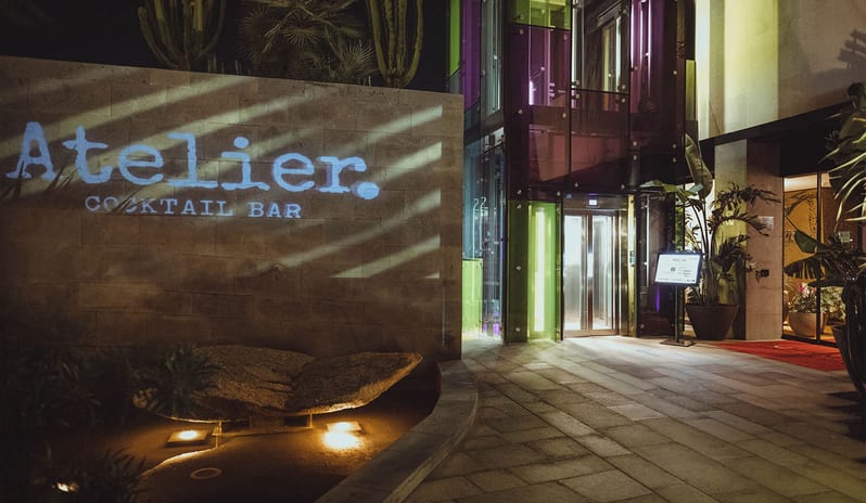 HOTEL BOHEMIA SUITES - ATELIER ENTRANCE